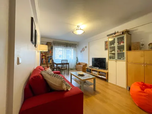 1-Bedroom Apartment with Balcony | Move-In Ready | 2 Elevators | Pendão, Queluz