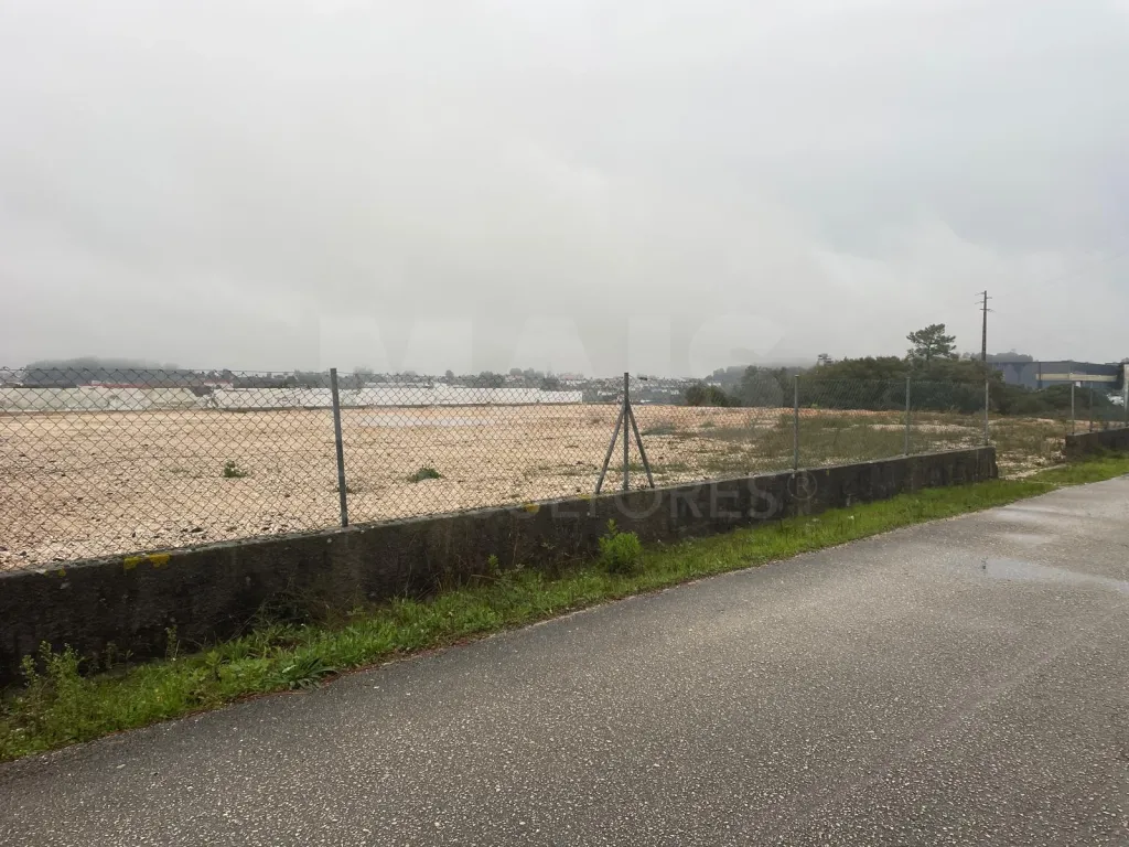 Terreno em Nossa Senhora Das Misericórdias Lombas - Vilar dos Prazeres - Zona Industrial