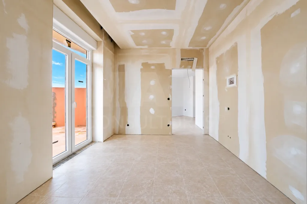 Apartamento T1+1 Renovado com Terraço, Conforto e Qualidade | Peniche