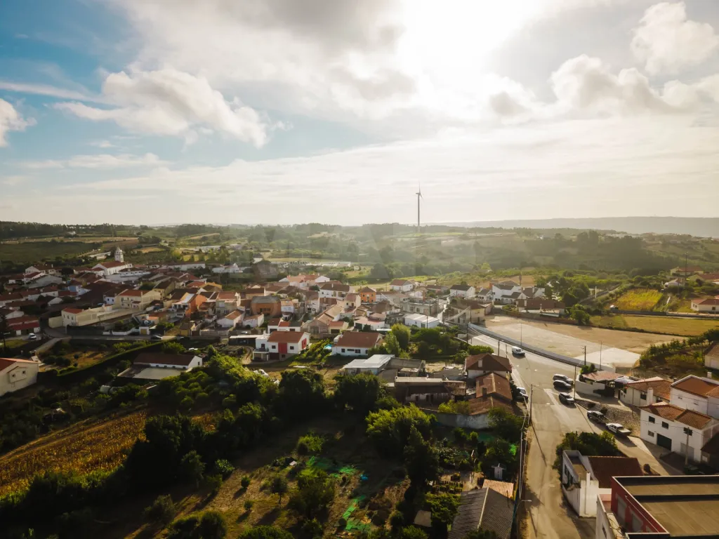 Moradia Geminada T3, Totalmente Remodelada