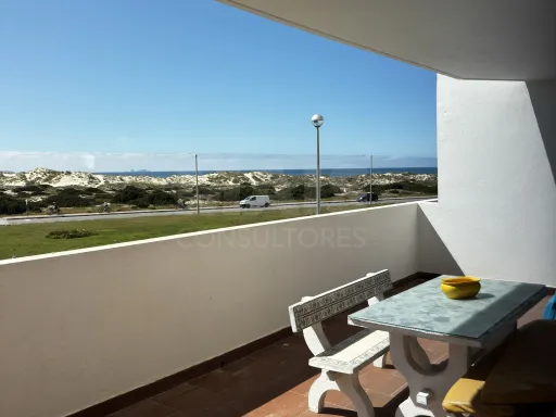 T2 na Primeira Linha do Mar do Baleal