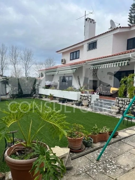 Moradia T6 em Quintinha da Cotovia, Sesimbra