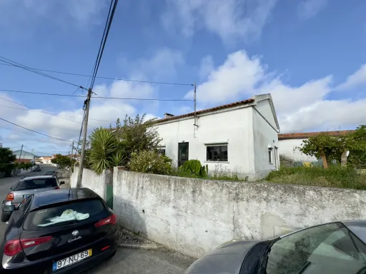 Moradia T3 Serra DEL REY Peniche