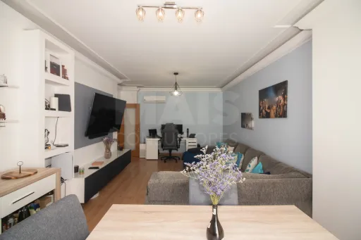 Modern 2-Bedroom Apartment with Garage | A-da-Beja, Amadora