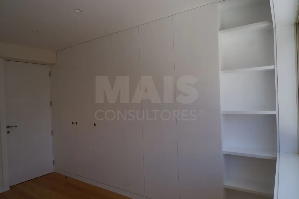 Apartamento T3 Remodelado em Boavista (Lordelo do Ouro), Porto