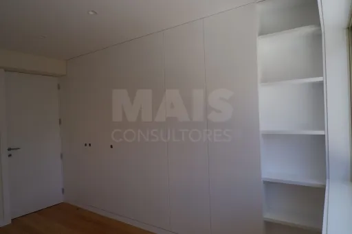 Apartamento T3 Remodelado em Boavista (Lordelo do Ouro), Porto