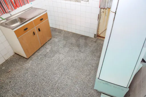 🏡 Oportunidade Única: Moradia Centenária inserida em lote 2560m2