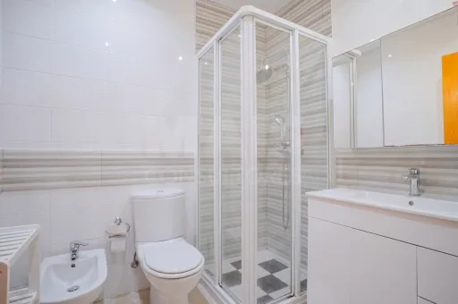 3-Bedroom Apartment in Quinta da Cutileira