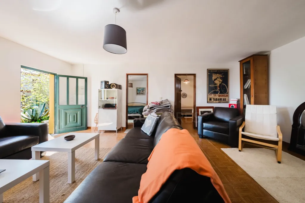 Propriedade com 7240m2 | Duas habitações | Piscina | Garagem | Anexos | Carvalhal, Bombarral