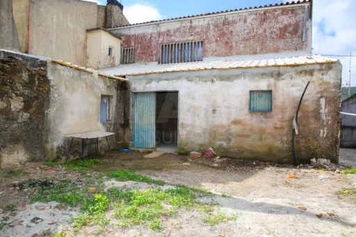 Moradia T2 em Vila Verde dos Francos