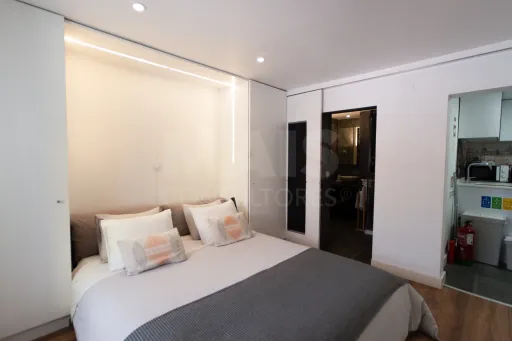 Studio apartment in Bica - Fully refurbished