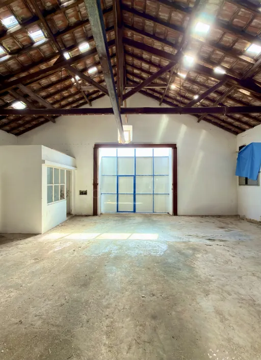 WAREHOUSE | 220 m² | Peniche Center
