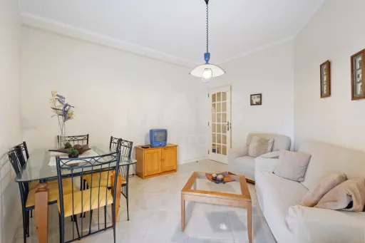 Apartamento T2 no centro de Peniche