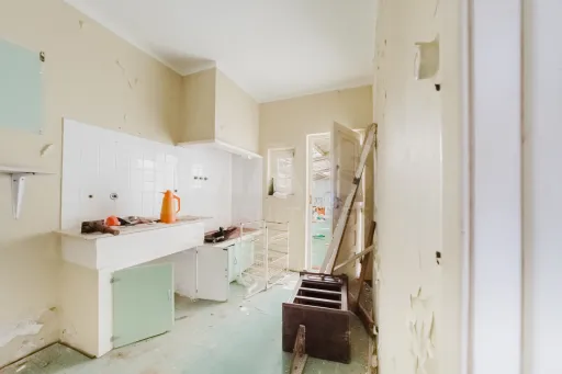 Moradia inserida num amplo terreno com 4.730 m²