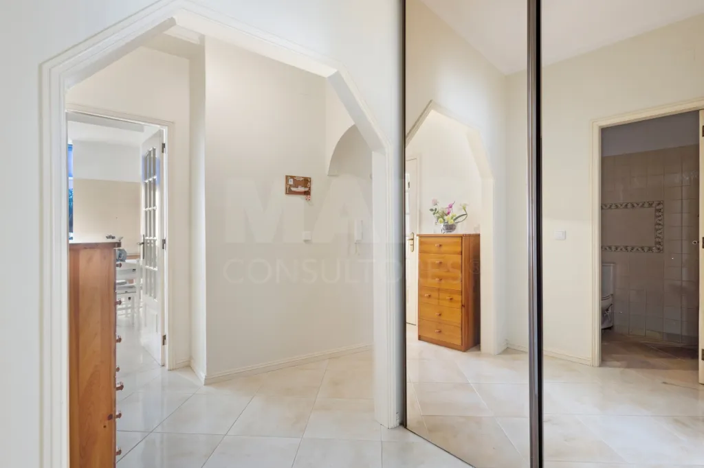 2 bedroom apartment in the center of Peniche