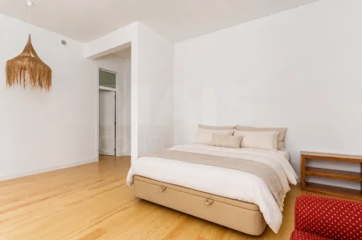Apartamento T1 com 125 m², Frente ao Centro Náutico, em Alcácer do Sal