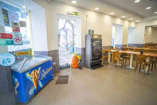 Trespasse de Emblemático Restaurante e Pastelaria no Coração de Vila Franca de Xira