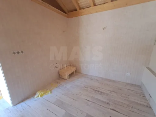 Moradia T1+1 Remodeladas a 10 minutos da cidade