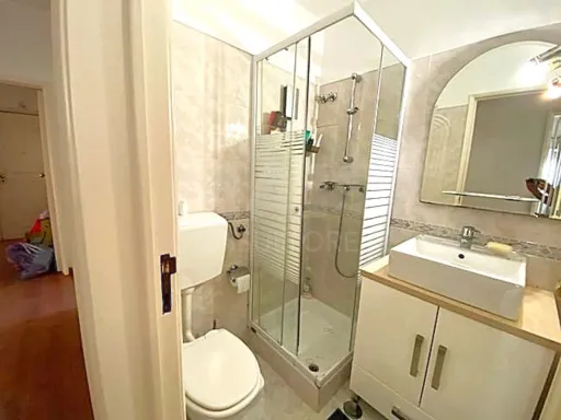 Apartamento T3 (originalmente T4) com 115 m² na Venteira – Amadora