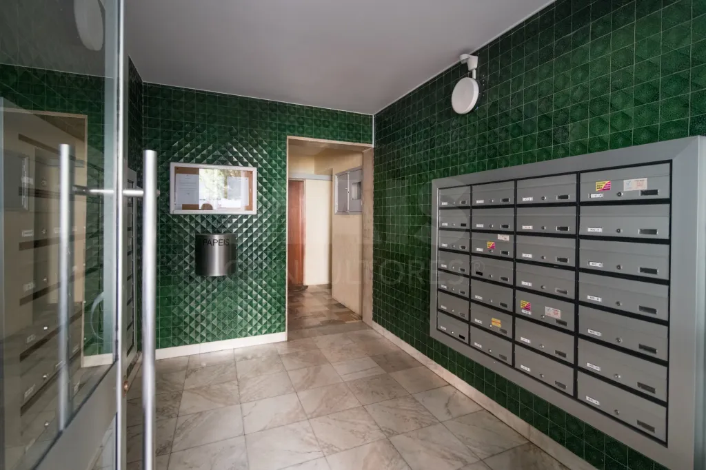 Apartamento T1 em Paço de Arcos