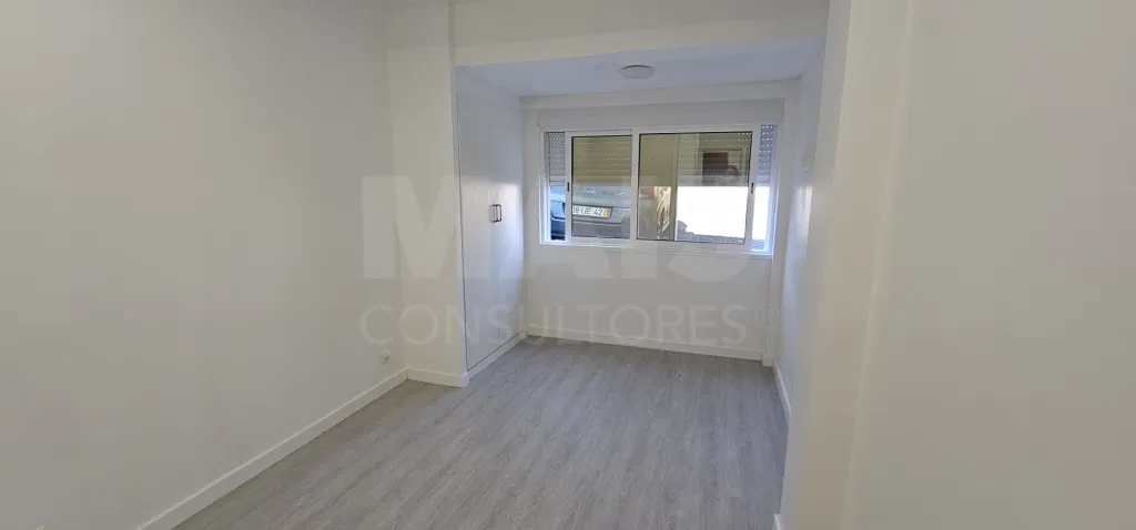 T2 Remodelado Damaia de Cima