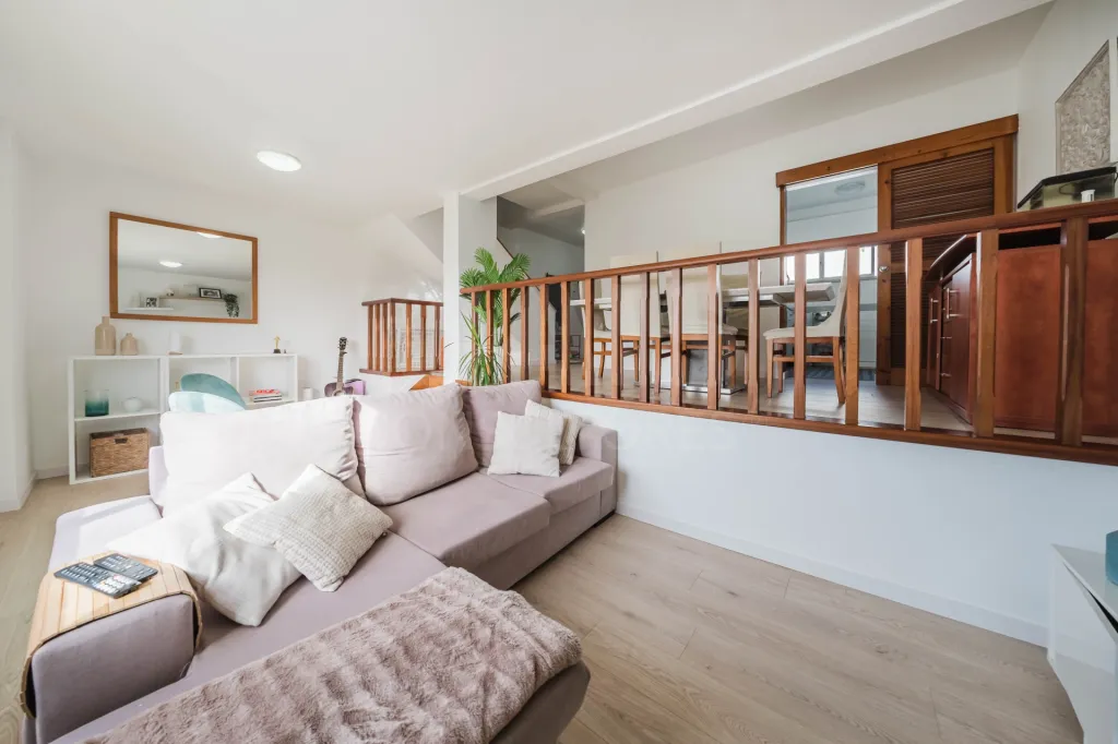 3 bedroom duplex with sea view in Peniche