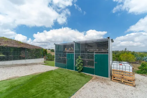 Moradia T4 com Piscina, Excelente Espaço Exterior em Carnota - Alenquer