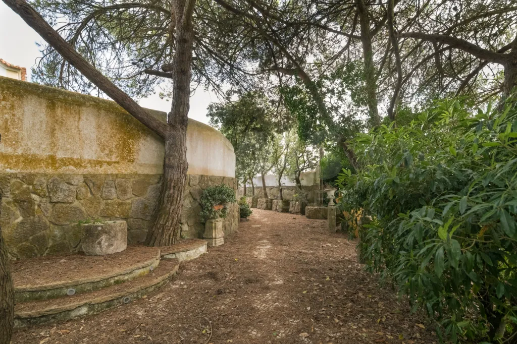 Terreno Urbano junto ao Parque Natural  em Sintra