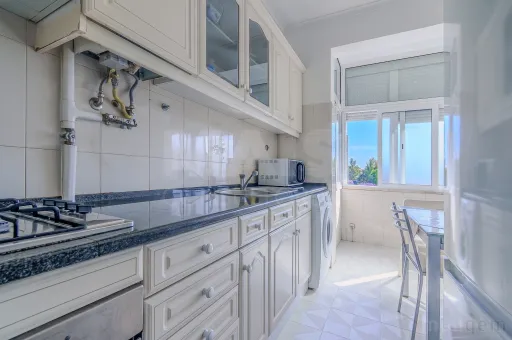 Apartamento T2 na Póvoa de Santo Adrião, Odivelas.