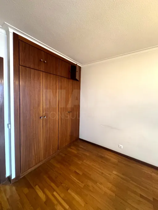 Apartamento T3 Olaias - Vista rio e garagem