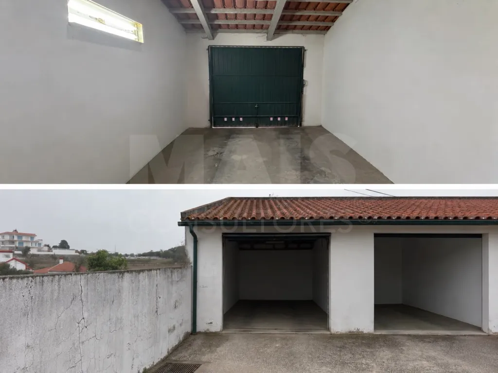 Partially Renovated 2-Bedroom Apartment in Turquel with Garage and Elevator