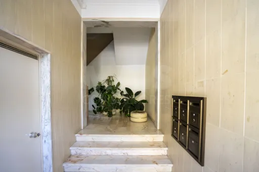 3-Bedroom Apartment with Excellent Sun Exposure | Balconies | Storage Room | Metro 600 m Away | Olival Basto – Odivelas