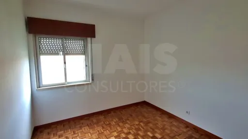 2 bedrooms in Porto Salvo - excellent location