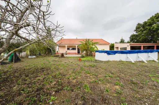 Moradia T3 com terreno