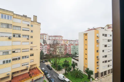 1 bedroom apartment in the center of Benfica