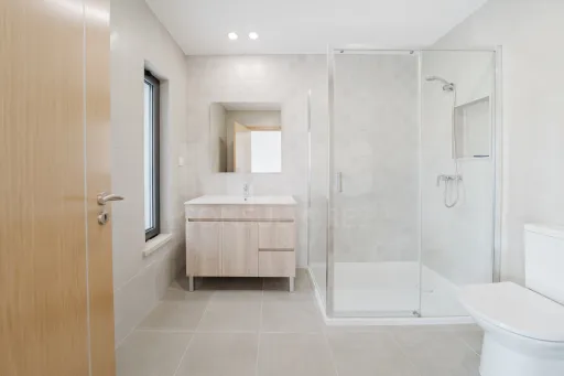 Moradia T3 Nova C/ Vista Mar, Piscina e Garagem, Areia Branca, Lourinhã