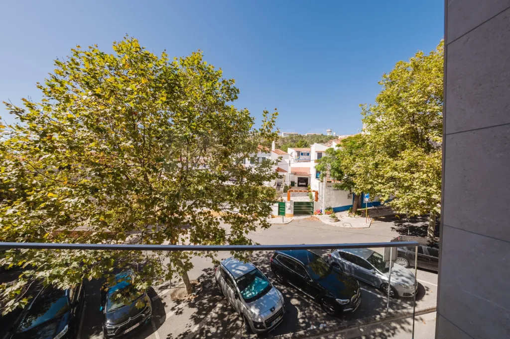 Apartamento T2 na Nazaré c/ 2 lugares de garagem