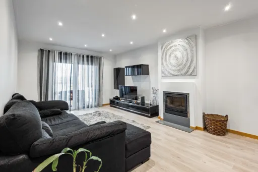 Moradia T3 no Centro do Bombarral – Conforto, Espaço e Qualidade de Vida