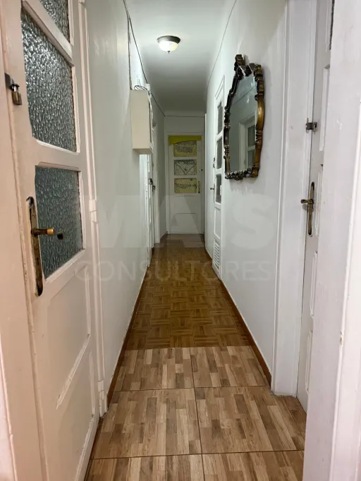 Prédio com 5 fracções no centro de Lisboa