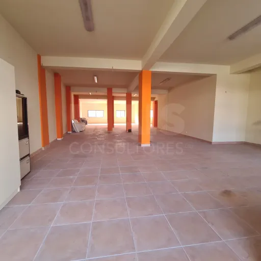 🏠 Loja para Transformação em Apartamento T3+1