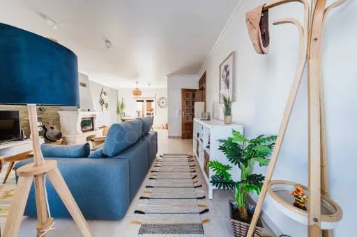 Moradia T4 c/ Logradouro, Garagem e Vista Mar!