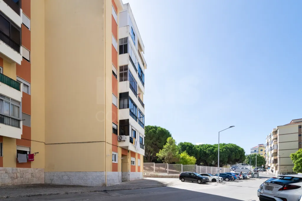 T1 Totalmente Remodelado na Quinta da Lomba – Barreiro