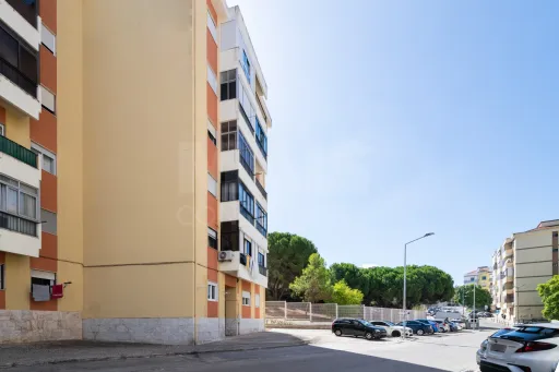 T1 Totalmente Remodelado na Quinta da Lomba – Barreiro