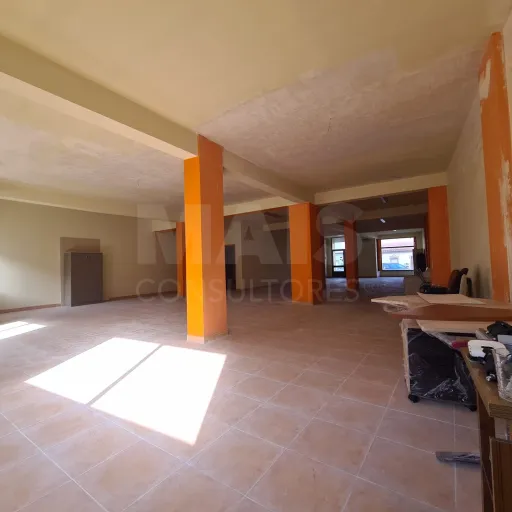 🏠 Loja para Transformação em Apartamento T3+1