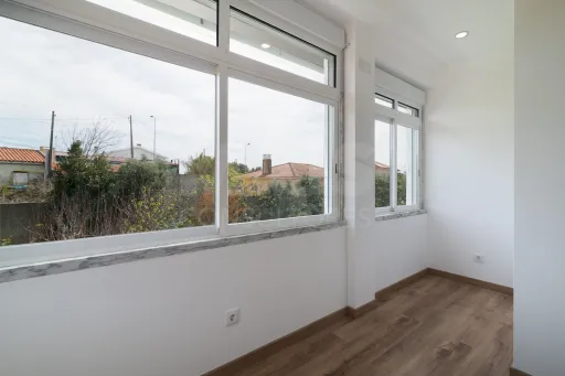 Moradia Isolada T4 Renovada — Abuxarda / Alvide, Cascais