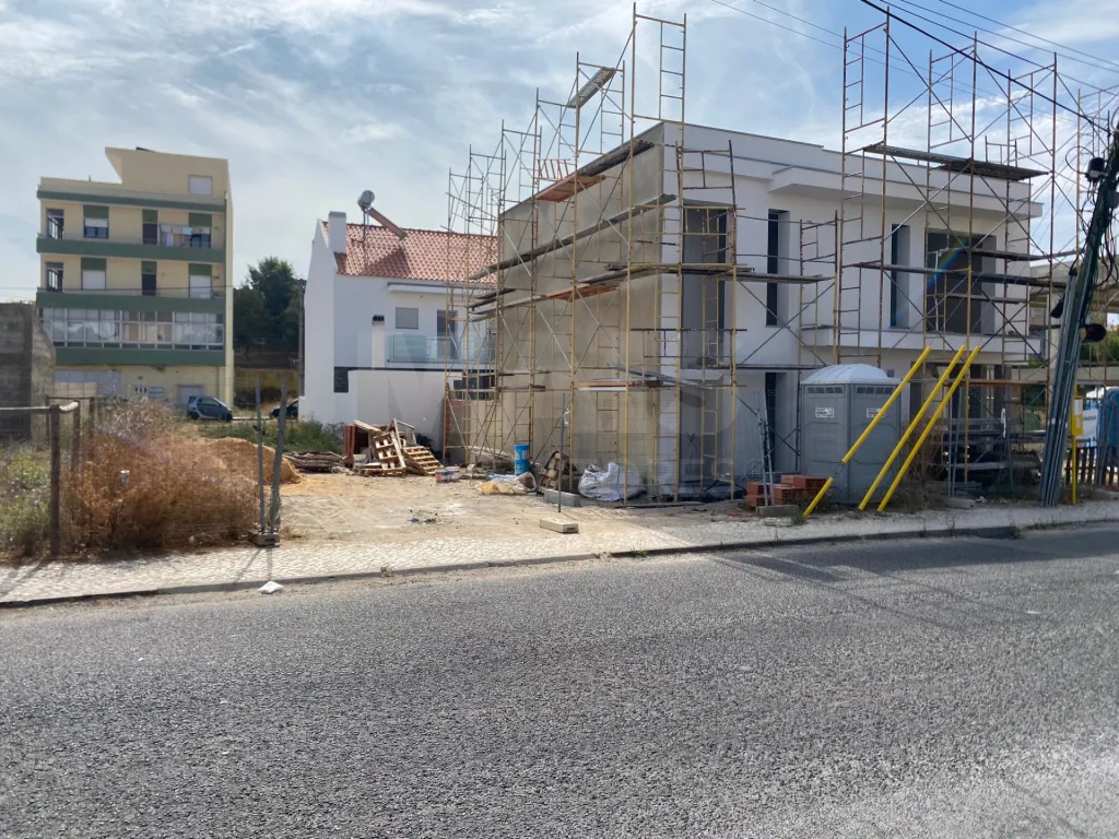 3 bedroom house in Vale Figueira
