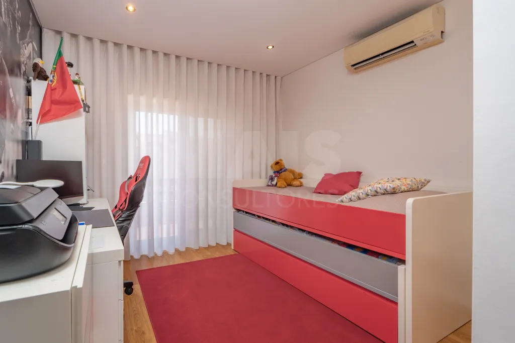 Apartamento T5 de excelência em Alverca do Ribatejo