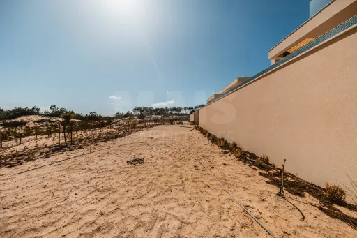 Moradia T5 com Piscina - Vista Golfe e Mar