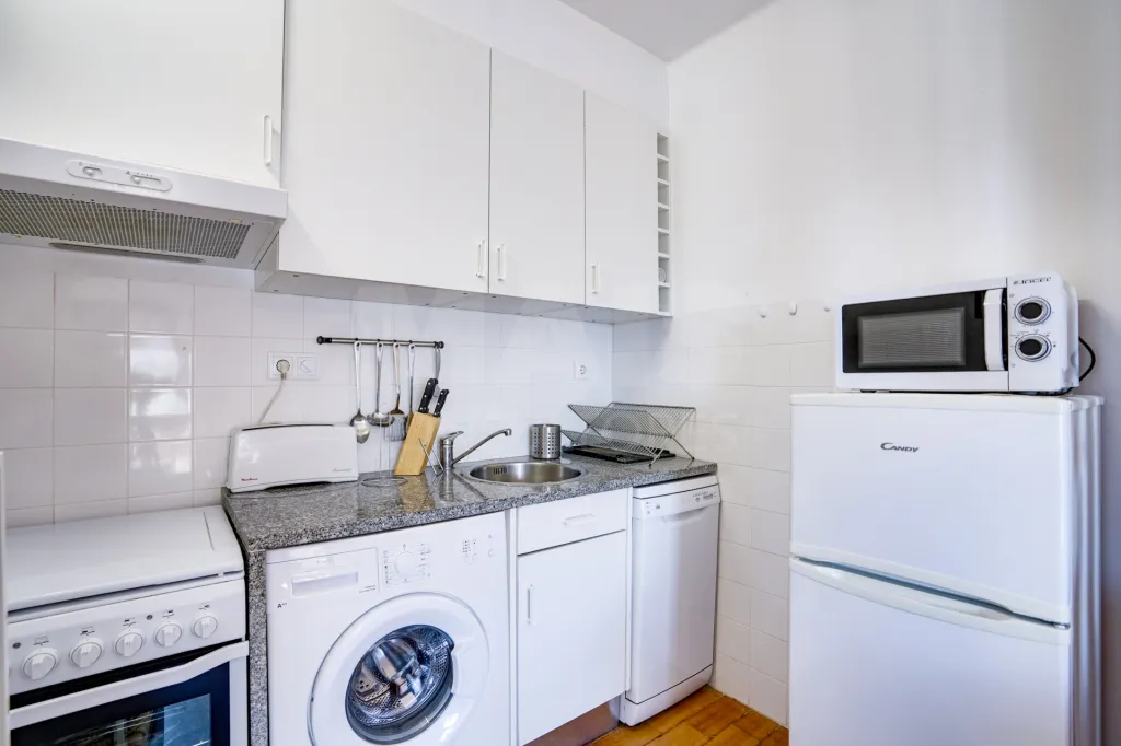 Apartamento T2 SESIMBRA | 300mt praia