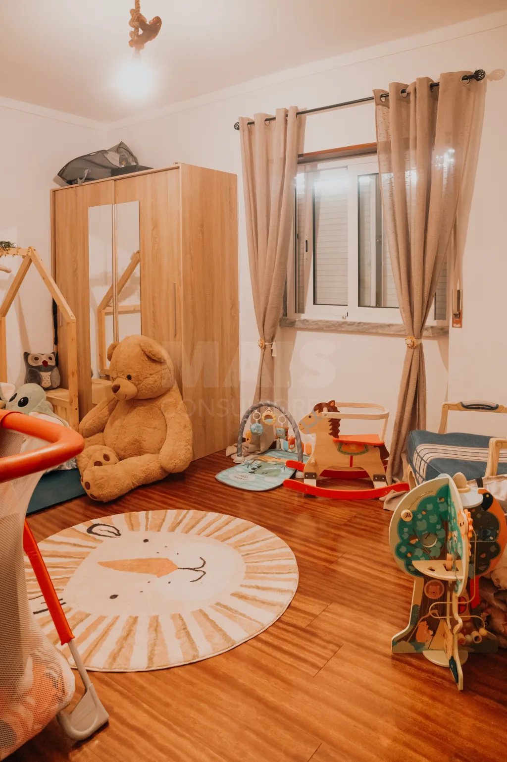 Apartamento T2 com Sótão, T1 na Cave e Potencial de Rentabilidade